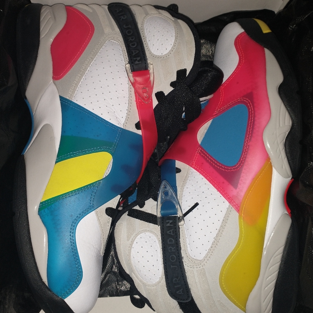 Jordan 8 Retro SE